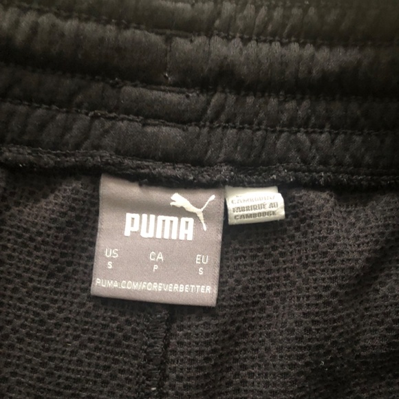 Puma Black & White Men’s Shorts - Picture 3 of 6